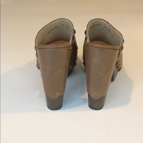 Stuart Weitzman Shoes - Picture 3 of 8